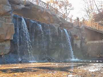 【黄翔有话】珍珠纷涌”乱水泉，老包头八景之四