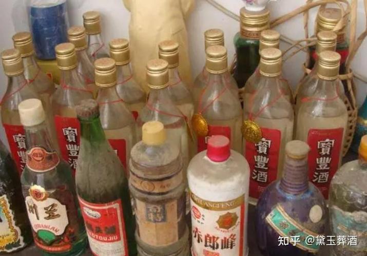 北京一土著晒藏酒，满屋“杂牌”引众人嘲笑，酿酒师：这才是行家