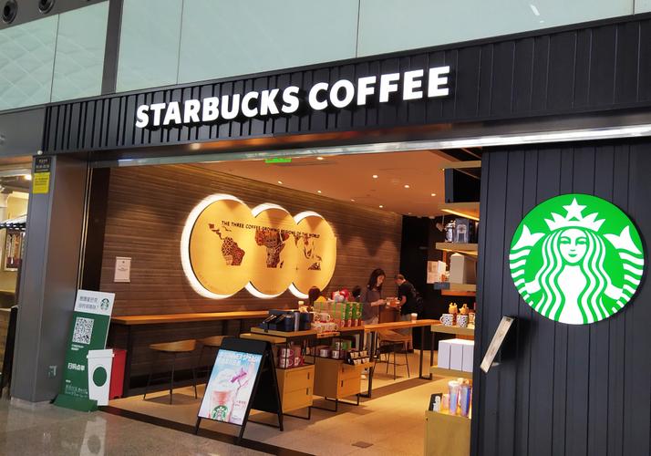 年赚25亿暴利！云南奶茶店逆袭星巴克，6440家门店背后的"钞能力"