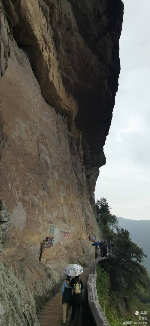 多次路过雁荡这次终于上山，都说不夜游等于没来雁荡，到底咋回事