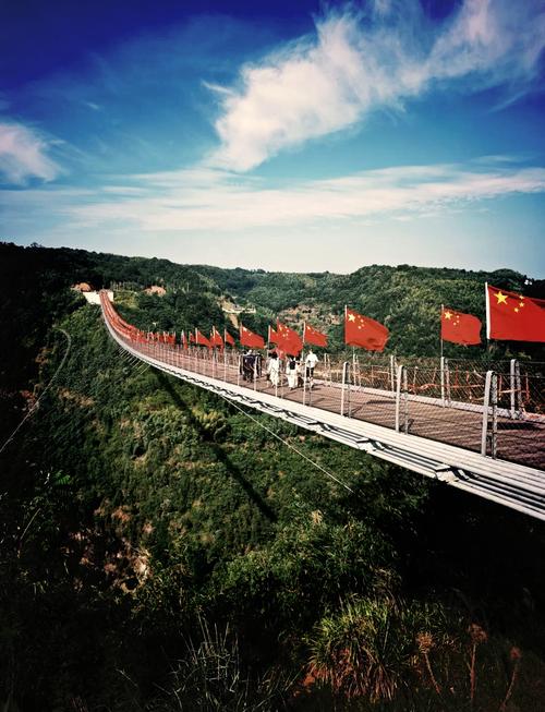 登顶龙卦山 邀月赏云海 法王寺龙卦山举办‌第二届登山活动