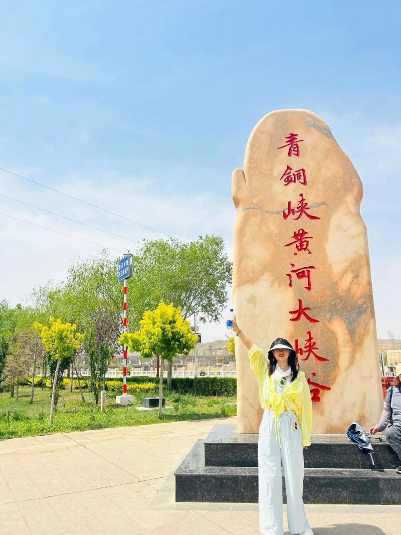 春日狂欢正当时！青铜峡黄河大峡谷假日人气爆棚！