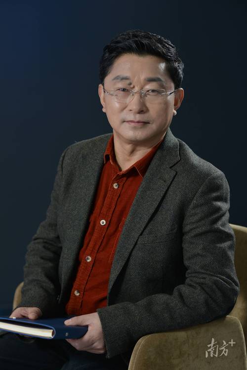 阿坝春天来了！阿来回乡开讲分享行走中的诗意