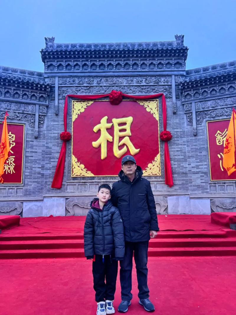 寻根祭祖，重修先祖之墓，探访家族历史