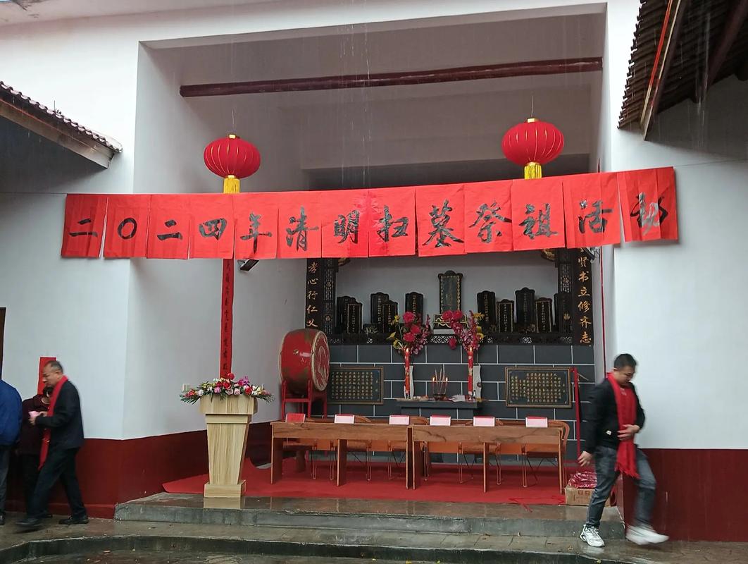 清明节啥样，看看开江没#抖出你的家乡 清明节#现场实拍#开江