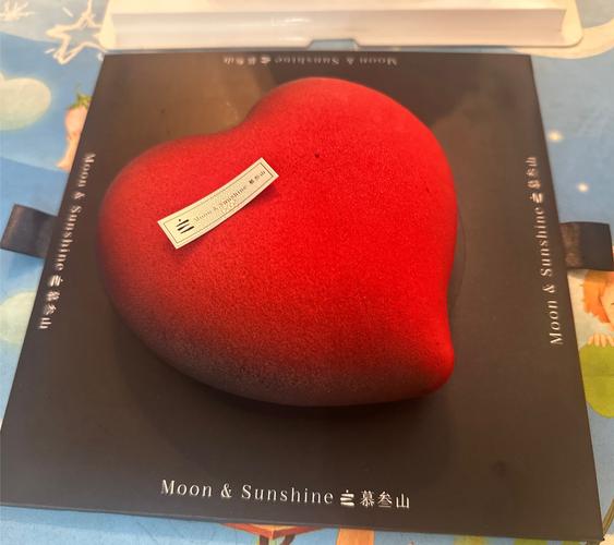 部分门店只有冰柜，慕叁山”如何“新鲜制作”网红蛋糕？