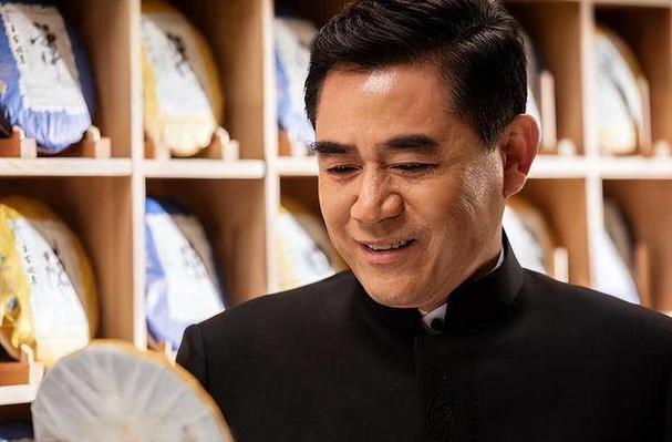 张国立陈宝国逐渐淡出，老戏骨时代”终结，影视圈何去何从？