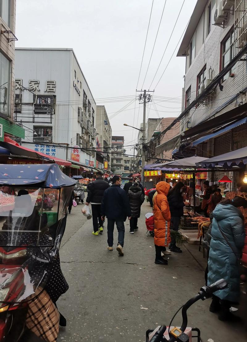 华阳富民路，里面的小巷子