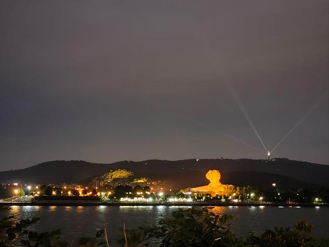 夜访橘子洲头